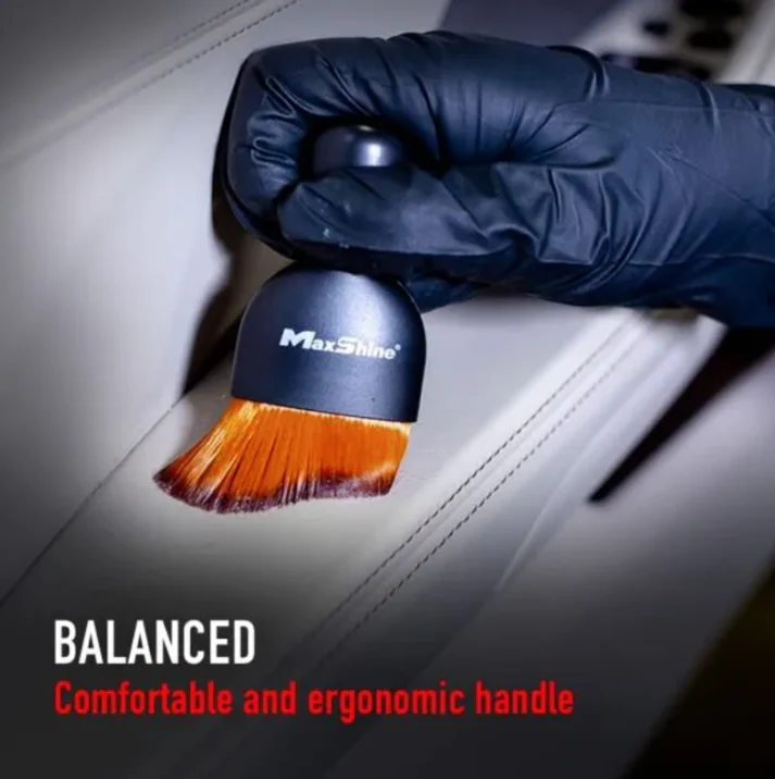 Ultra Soft Ergonomic Handle Detailing Brush - Image 4